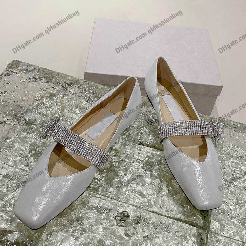 Designer Sheepskin Suede Womens Full Drill Dress Shoes Elegant Flat Ballet Shoe Espadrilles Loafers Pumps And Slingbacks With Dreese Retro Black Casual Booties
Designer Sheepskin Suede Womens Full Drill Dress Shoes Elegant Flat Ballet Shoe Espadrilles Loafers Pumps And Slingbacks With Dreese Retro Black Casual Booties