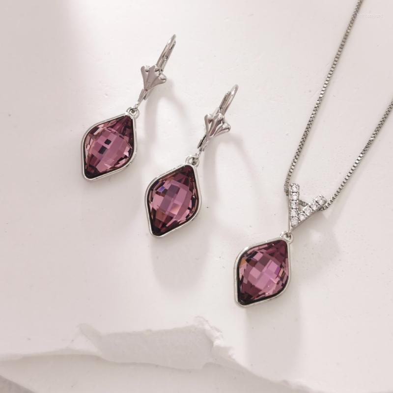 Necklace Earrings Set Fashion Jewelries For Girl Party Wedding Trending Women Geometric Austrian Crystal Dangle And Pendant Jewellry, Picture shown
Necklace Earrings Set Fashion Jewelries For Girl Party Wedding Trending Women Geometric Austrian Crystal Dangle And Pendant Jewellry, Picture shown