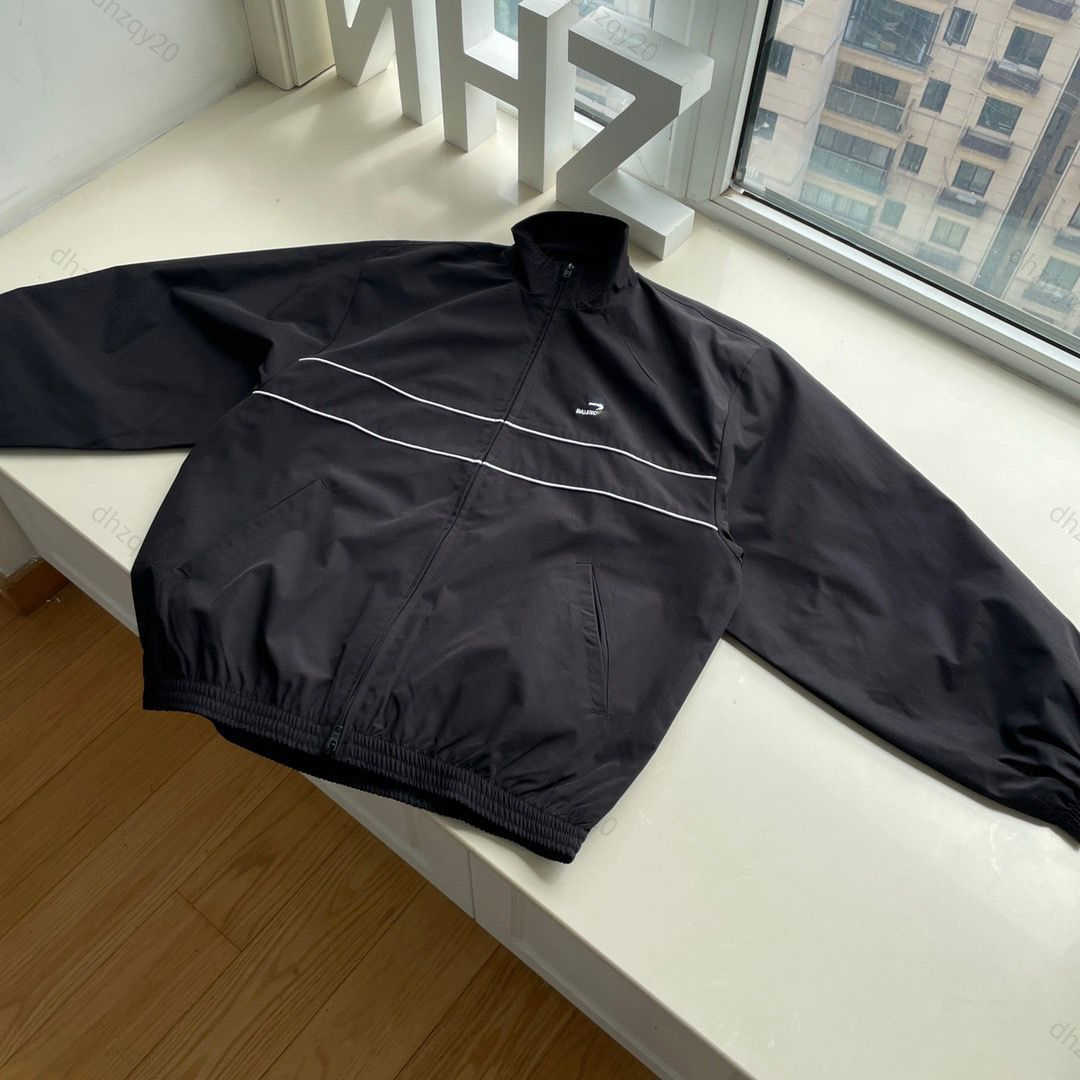 Bale mock neck jacket windbreaker designer sportswear classic embroidery Logo windbreaker jacket couple autumn winter sweatshirt casual shirt, Black
Bale mock neck jacket windbreaker designer sportswear classic embroidery Logo windbreaker jacket couple autumn winter sweatshirt casual shirt, Black
