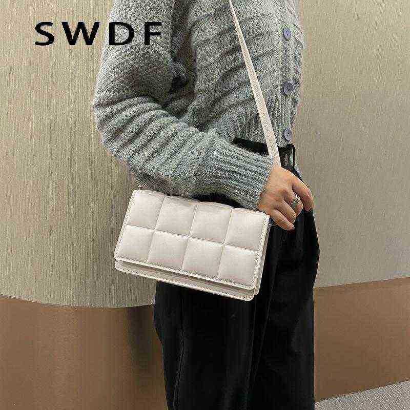 Shopping Bag Swdf New 2022 Spring Trend Wild Shoulder Bag Fashion Plaid Women Ladie Design Messenger Small Square Luxury Handbag 220723, Purple
Shopping Bag Swdf New 2022 Spring Trend Wild Shoulder Bag Fashion Plaid Women Ladie Design Messenger Small Square Luxury Handbag 220723, Purple