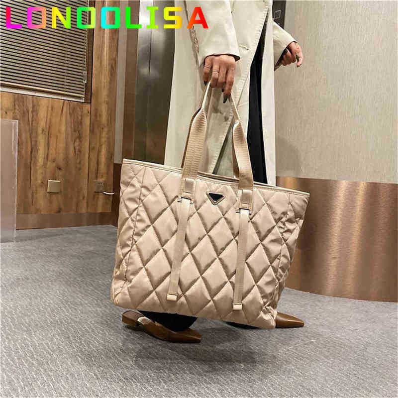 Shopping Bag Brand Designer Women Bag 2022 Autumn Winter New Lady Shoulder High Quality Nylon Handbag Large Capacity Shopper 220723, Khaki.
Shopping Bag Brand Designer Women Bag 2022 Autumn Winter New Lady Shoulder High Quality Nylon Handbag Large Capacity Shopper 220723, Khaki.