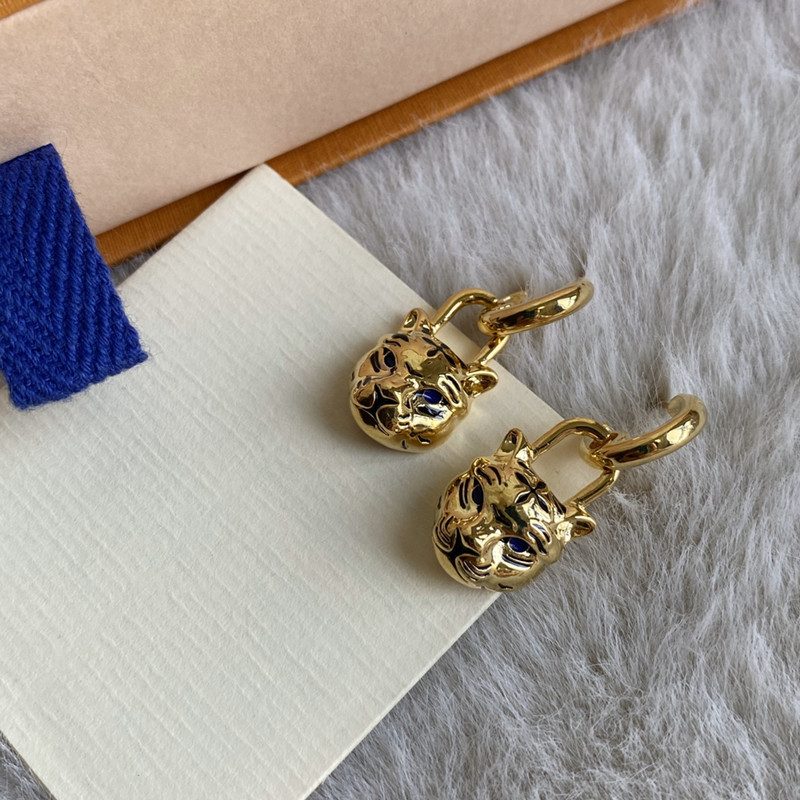 2021 Hot L Fashion Gold Stud Earrings For Women Party Wedding Gold Tiger Hoop Studs Brand Earring Lovers Gift Jewelry With BOX
2021 Hot L Fashion Gold Stud Earrings For Women Party Wedding Gold Tiger Hoop Studs Brand Earring Lovers Gift Jewelry With BOX