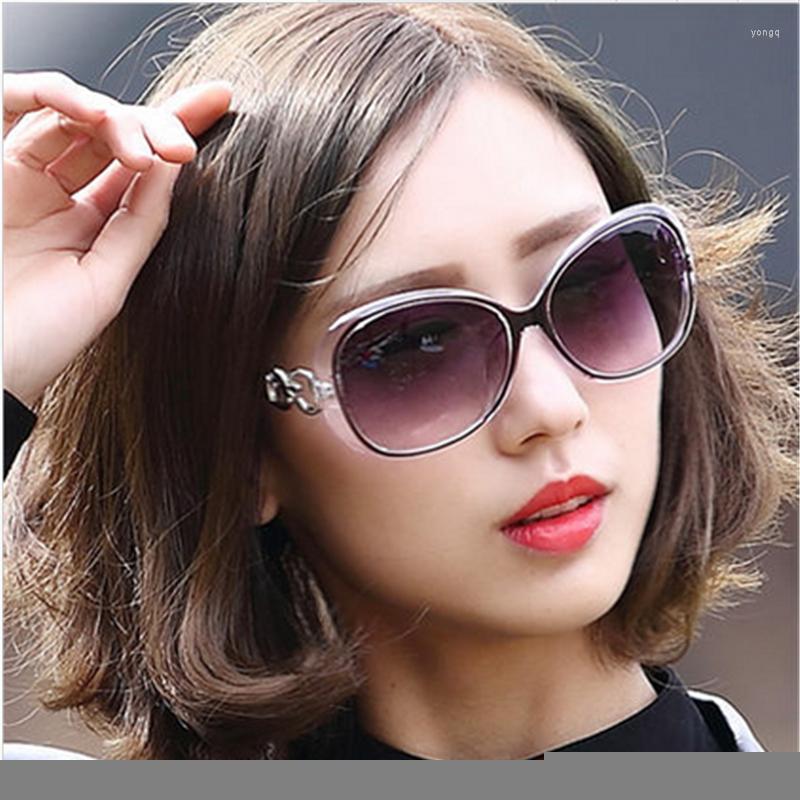 Sunglasses 2022 Star Style Oval Women Luxury Fashion Summer Sun Glasses Vintage Brand Designer Eyeglasses
Sunglasses 2022 Star Style Oval Women Luxury Fashion Summer Sun Glasses Vintage Brand Designer Eyeglasses