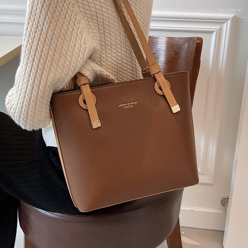 Evening Bags Vintage Women Shoulder Bag 2022 Casual Pu Leather Tote Female Travel Handbag Lady Solid Color Shopper Hand, Beige
Evening Bags Vintage Women Shoulder Bag 2022 Casual Pu Leather Tote Female Travel Handbag Lady Solid Color Shopper Hand, Beige