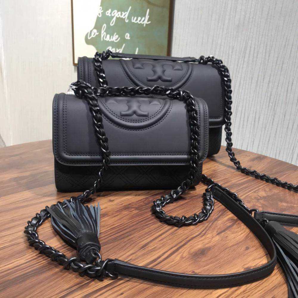Luxury Woman's Handbag Torys Leather Burchs Designer Bags Tote Single Shoulder Tb Fleming Women's Bag High Quality Fashion Original Crossbod, Small
Luxury Woman's Handbag Torys Leather Burchs Designer Bags Tote Single Shoulder Tb Fleming Women's Bag High Quality Fashion Original Crossbod, Small