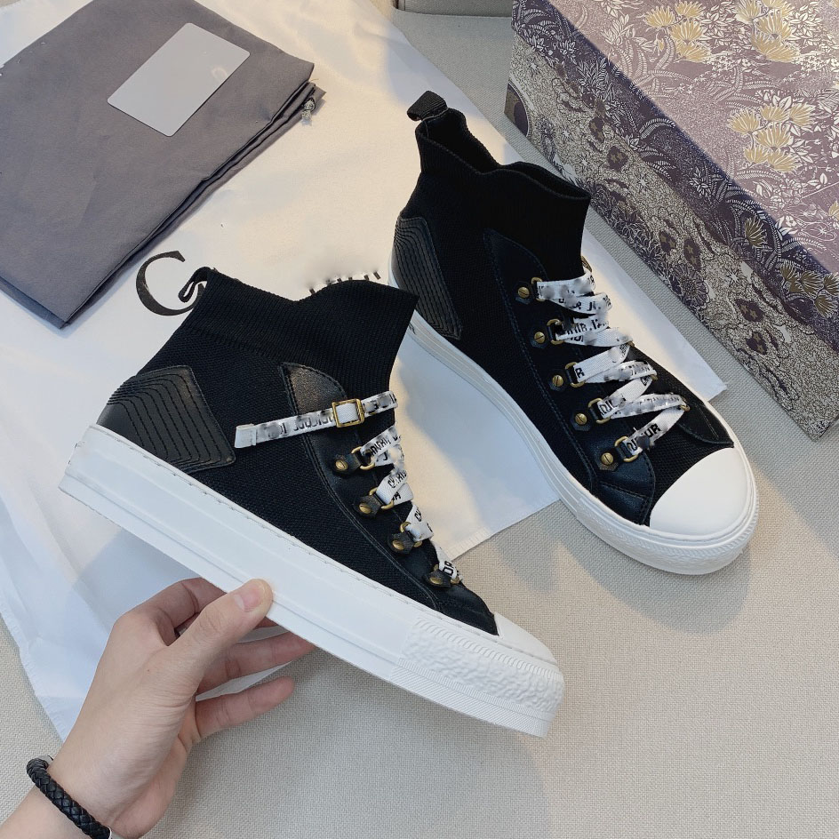 2022 New Half Boots Womens Shoes Martin Boots Luxury Designer Gold Metal Buckle Decoration Cowskin Low Heel Lace Up Round Toes Zip Size EUR35-40, Chocolate
2022 New Half Boots Womens Shoes Martin Boots Luxury Designer Gold Metal Buckle Decoration Cowskin Low Heel Lace Up Round Toes Zip Size EUR35-40, Chocolate