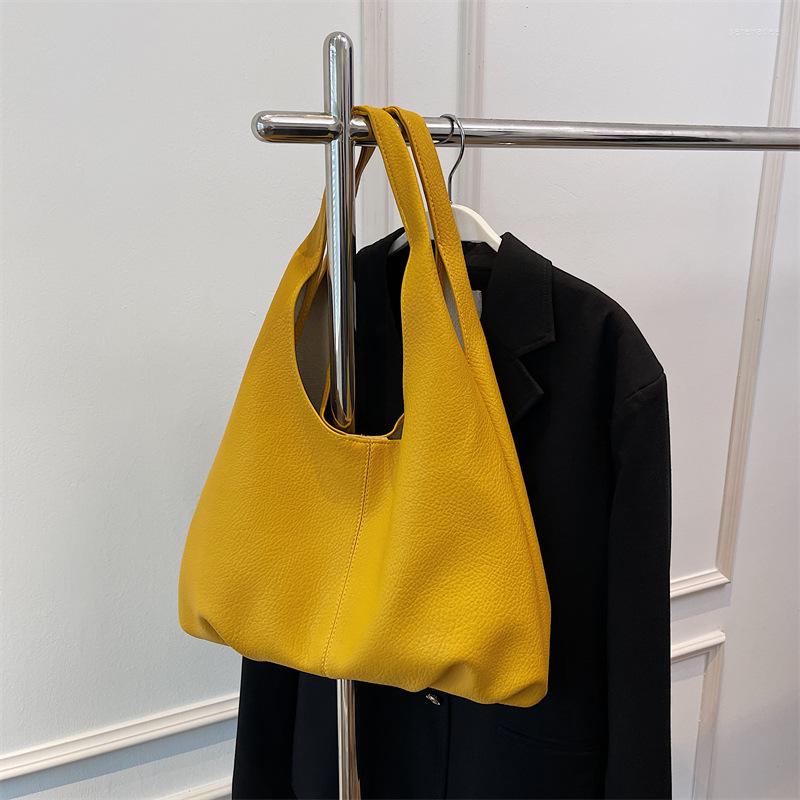 Evening Bags Large Capacity Bucket Bag Simple High Quality PU Leather Handbags For Women 2022 Shoulder Fashion Portable Shopping, Beige
Evening Bags Large Capacity Bucket Bag Simple High Quality PU Leather Handbags For Women 2022 Shoulder Fashion Portable Shopping, Beige