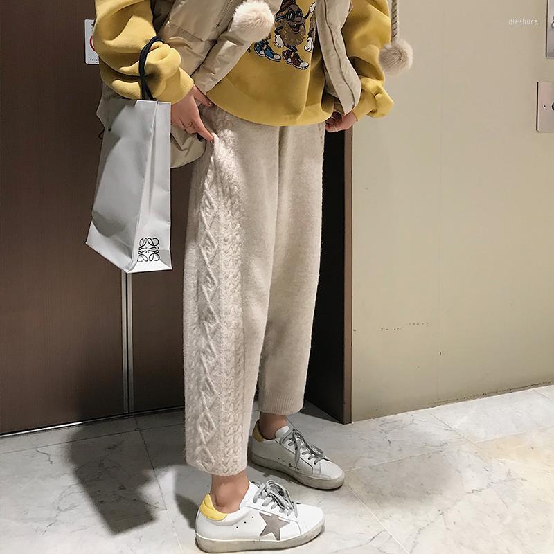 Women' Pants Women' Wide Leg Female Loose High Waist Casual Ladies Style Solid Pockets Office Pleated Straight Sweatpants G294, Black
Women' Pants Women' Wide Leg Female Loose High Waist Casual Ladies Style Solid Pockets Office Pleated Straight Sweatpants G294, Black