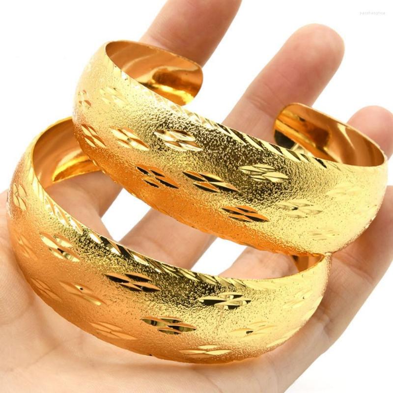 Bangle 24K Gold Color Cuff Bangles For Women Geometric Bracelet & African Dubai Femme Luxury Wedding Jewelry Accesories Gifts
Bangle 24K Gold Color Cuff Bangles For Women Geometric Bracelet & African Dubai Femme Luxury Wedding Jewelry Accesories Gifts