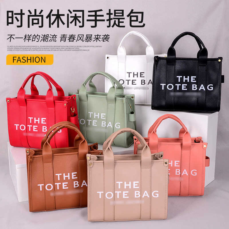 Designer Bags Tote Marc's Jacob Leather Luxury Handbag One Shoulder Women's Winter New Large Capacity Leisure Bag Cross Body Messenger bags, Black
Designer Bags Tote Marc's Jacob Leather Luxury Handbag One Shoulder Women's Winter New Large Capacity Leisure Bag Cross Body Messenger bags, Black