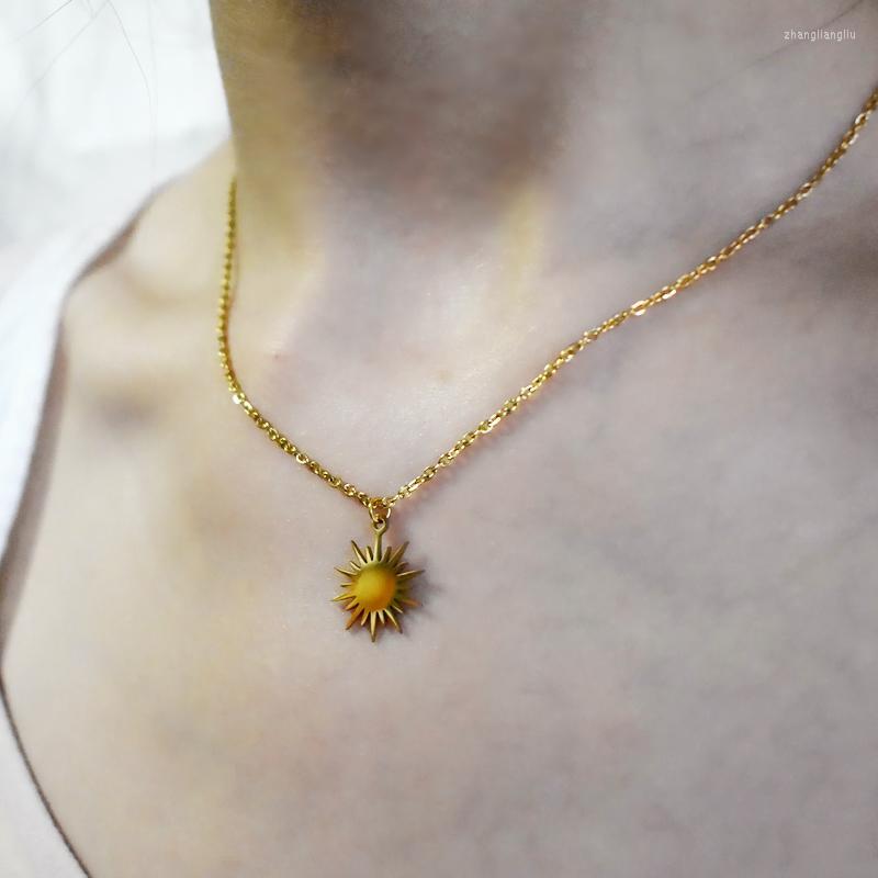 Pendant Necklaces Sunshine Necklace Stainless Steel Gold Color Hollow Circle Sun For Women 2022 Fashion Jewelry
Pendant Necklaces Sunshine Necklace Stainless Steel Gold Color Hollow Circle Sun For Women 2022 Fashion Jewelry