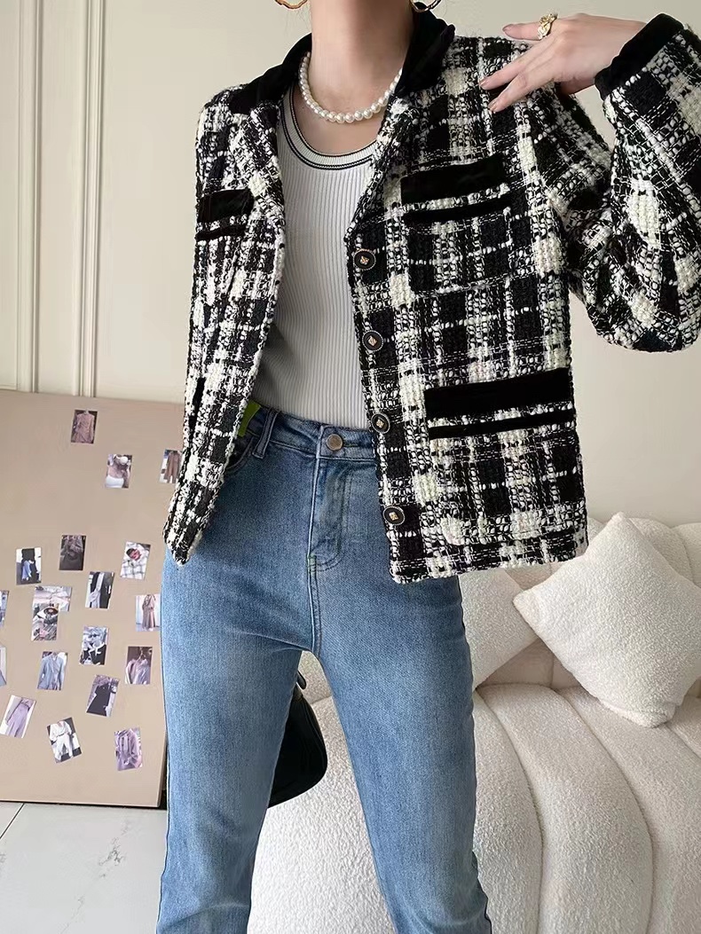 Chan New Women's brand jacket Fashion top-grade autumn winter brand plaid logo tweed coat overcoat Leisure Spring Coats cardigan Women christmas Gift, Black
Chan New Women's brand jacket Fashion top-grade autumn winter brand plaid logo tweed coat overcoat Leisure Spring Coats cardigan Women christmas Gift, Black
