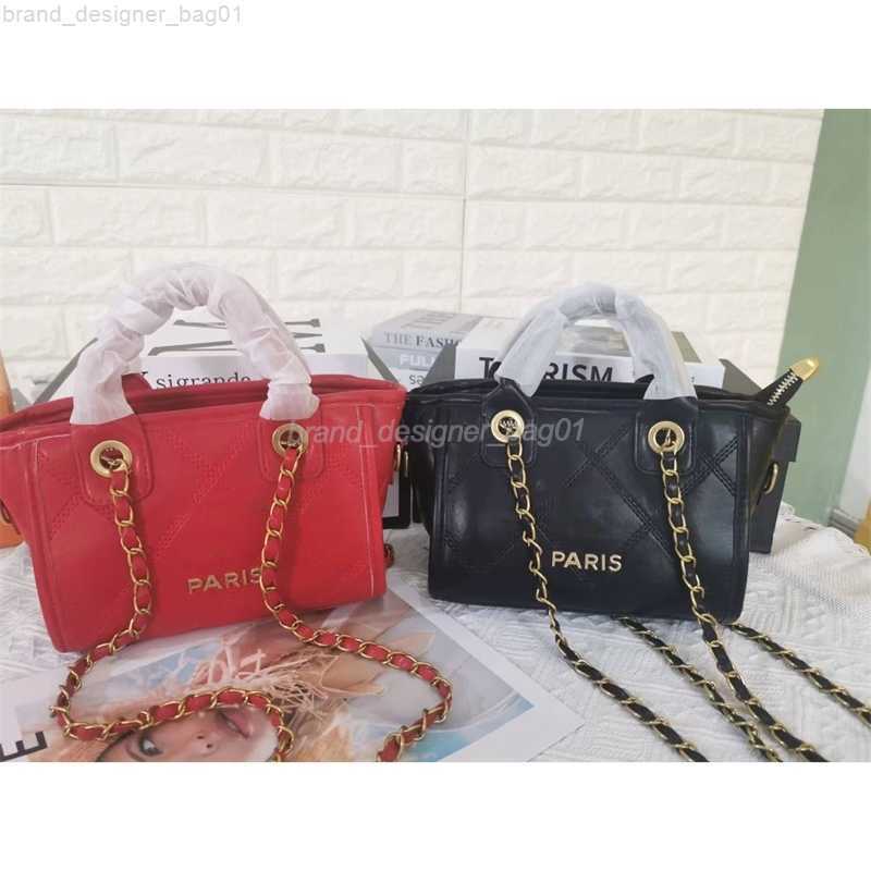 Women's 2022 New High-grade Lingge Collar Chain High-capacity Handbag Fashion Versatile One Shoulder Messenger Bag 103122H, Make up the difference
Women's 2022 New High-grade Lingge Collar Chain High-capacity Handbag Fashion Versatile One Shoulder Messenger Bag 103122H, Make up the difference