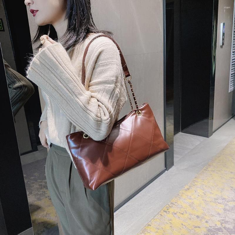 Evening Bags PU Leather Crossbody Small Soft Casual Shoulder Fluffy Lady Handbags Female Simple Totes For Women 2022 Trend, Brown
Evening Bags PU Leather Crossbody Small Soft Casual Shoulder Fluffy Lady Handbags Female Simple Totes For Women 2022 Trend, Brown