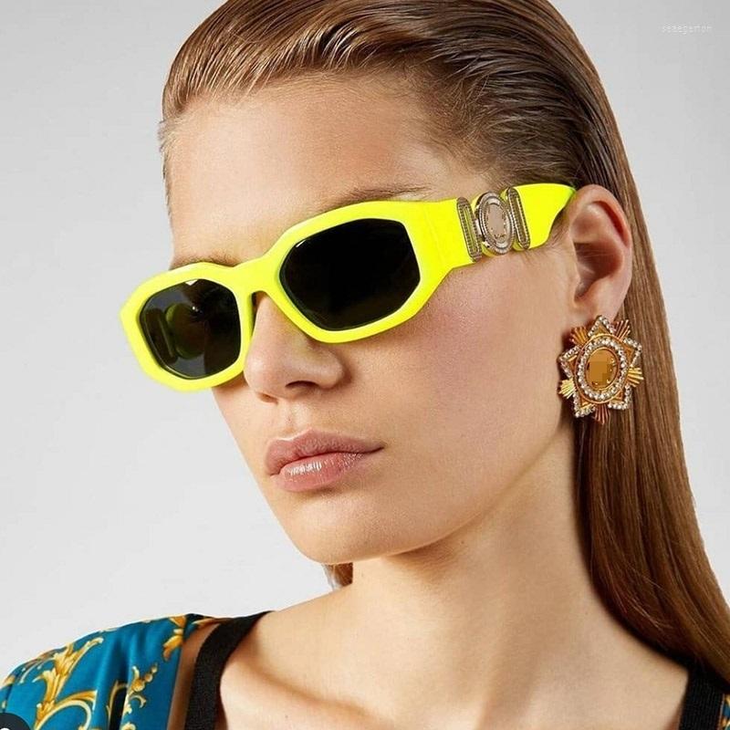 Sunglasses Elegant Woman Square Men Model Candy Yellow Shades Sun Glasses Unisex Zonnebril Dames Metal Hinge
Sunglasses Elegant Woman Square Men Model Candy Yellow Shades Sun Glasses Unisex Zonnebril Dames Metal Hinge