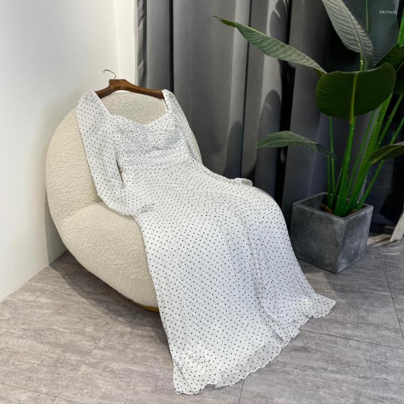 Casual Dresses 2022 Summer Ladies Elegant High Quality Fit And Flare Square Collar Black Polka Dots Print White Midi Pleated
Casual Dresses 2022 Summer Ladies Elegant High Quality Fit And Flare Square Collar Black Polka Dots Print White Midi Pleated
