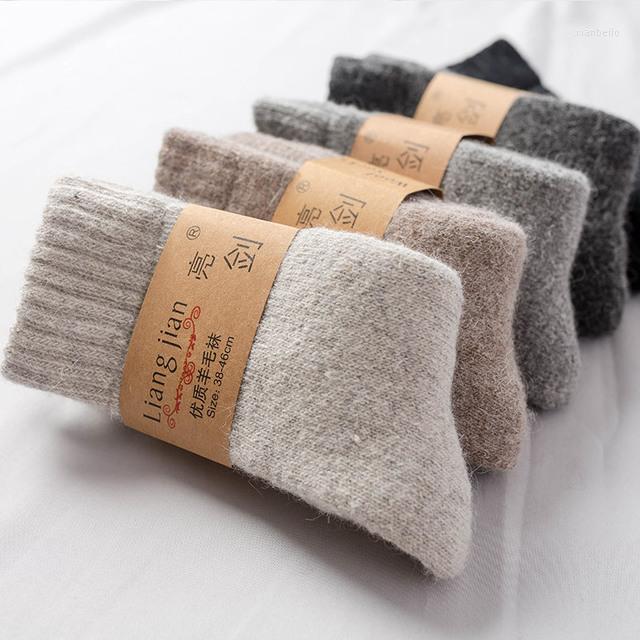 Men's Socks Winter Men Women Warm Breathable Casual 1Pair Woollen Tube White, Women gray
Men's Socks Winter Men Women Warm Breathable Casual 1Pair Woollen Tube White, Women gray