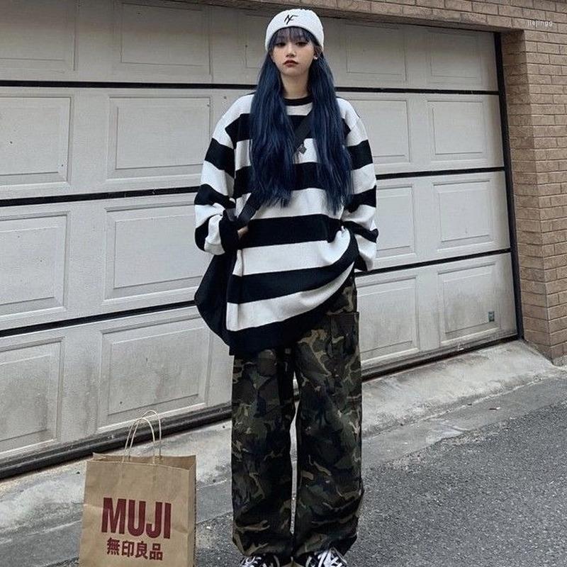 Women's Pants 2022 Camouflage Workwear Women Hip-hop Straight Toned Feet Pull Rope Japanese Tie Tide Sweatpants, Beige
Women's Pants 2022 Camouflage Workwear Women Hip-hop Straight Toned Feet Pull Rope Japanese Tie Tide Sweatpants, Beige