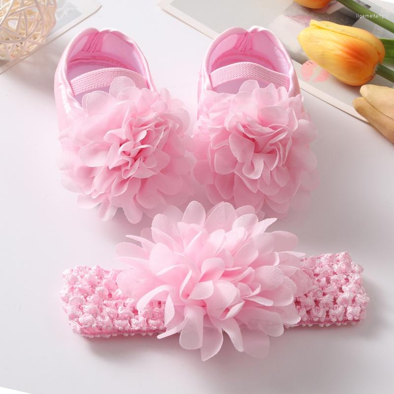 First Walkers Baby Girls Cotton Shoes 2pcs Princess Flower Toddlers Prewalkers Infant Soft Bottom Walker Bow Headband -18M
First Walkers Baby Girls Cotton Shoes 2pcs Princess Flower Toddlers Prewalkers Infant Soft Bottom Walker Bow Headband -18M