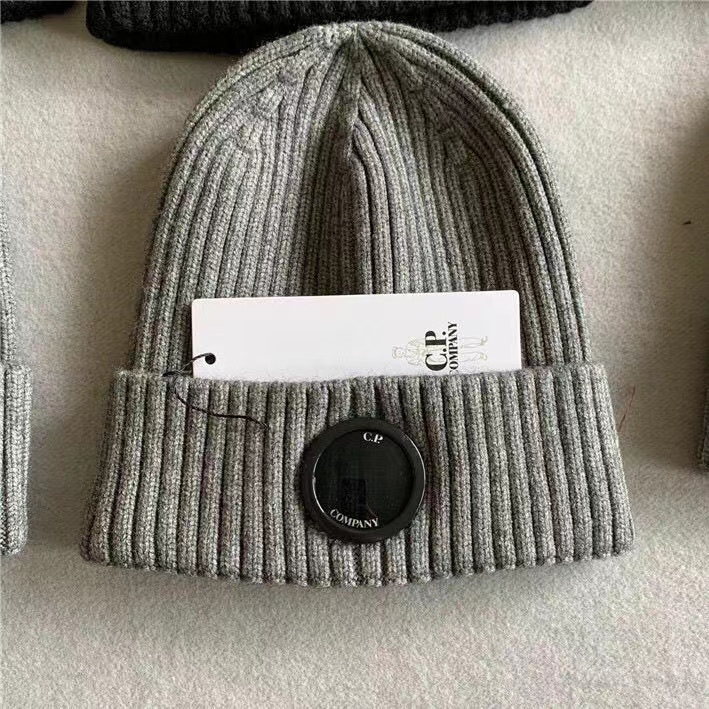 Glasses Knitted hat Autumn and winter hot beanie hats Men's women's fashion universal caps Autumn wool outdoor warm skull cap
Glasses Knitted hat Autumn and winter hot beanie hats Men's women's fashion universal caps Autumn wool outdoor warm skull cap