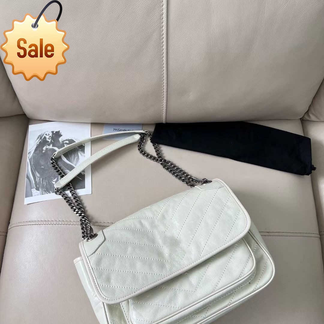 Luxury Designer Handbag Shoulder Crossbody bag Tote Women 2023 New Fashion Trend High Quality Genuine Leather Messenger packet Size 24cm 28cm Factory Direct Sale, Black large
Luxury Designer Handbag Shoulder Crossbody bag Tote Women 2023 New Fashion Trend High Quality Genuine Leather Messenger packet Size 24cm 28cm Factory Direct Sale, Black large