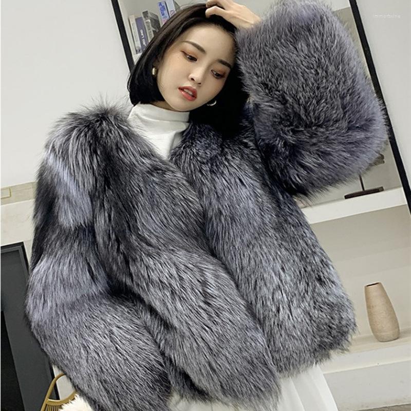 Women's Fur Faux Winter Coat Women Jacket Female Short Young Fashion Celebrities, Silver fox v-neck 
Women's Fur Faux Winter Coat Women Jacket Female Short Young Fashion Celebrities, Silver fox v-neck