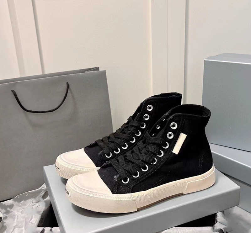 Boots B high top canvas 2022 new water dyed small white non slip vulcanized soles women's large lovers' shoes, Red
Boots B high top canvas 2022 new water dyed small white non slip vulcanized soles women's large lovers' shoes, Red