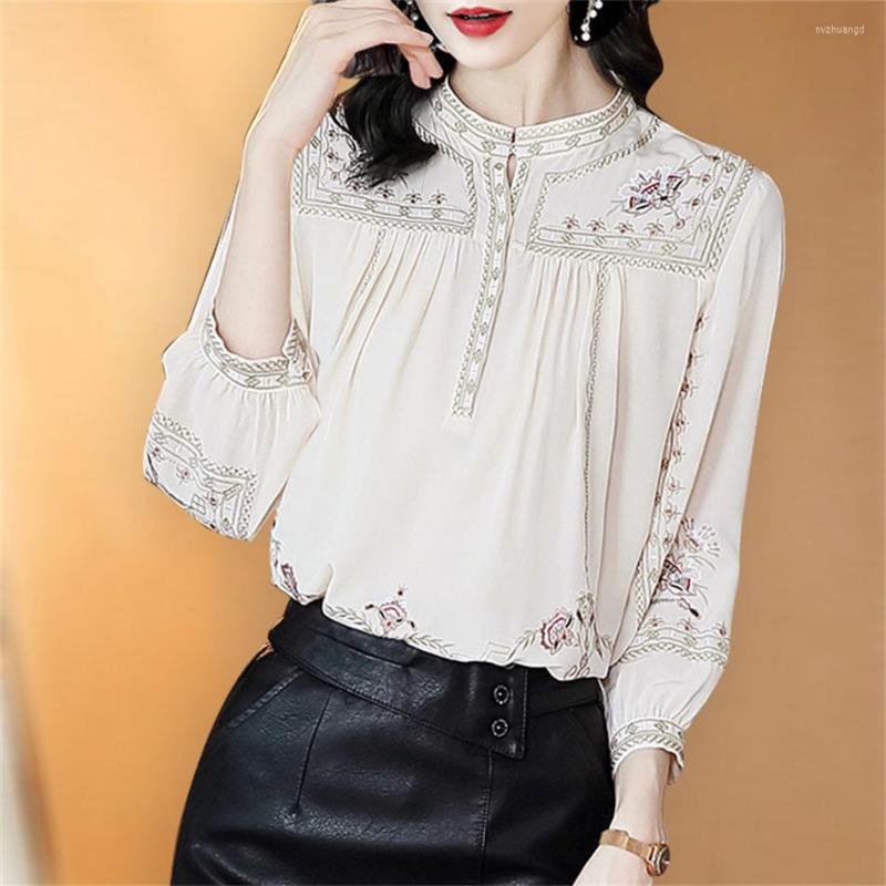 Women' Blouses High-End Imitation Silk Shirt Women Spring Summer Loose Vintage Blouse Fashion Embroidery Elegant Stand Collar Top Blusas, Beige
Women' Blouses High-End Imitation Silk Shirt Women Spring Summer Loose Vintage Blouse Fashion Embroidery Elegant Stand Collar Top Blusas, Beige