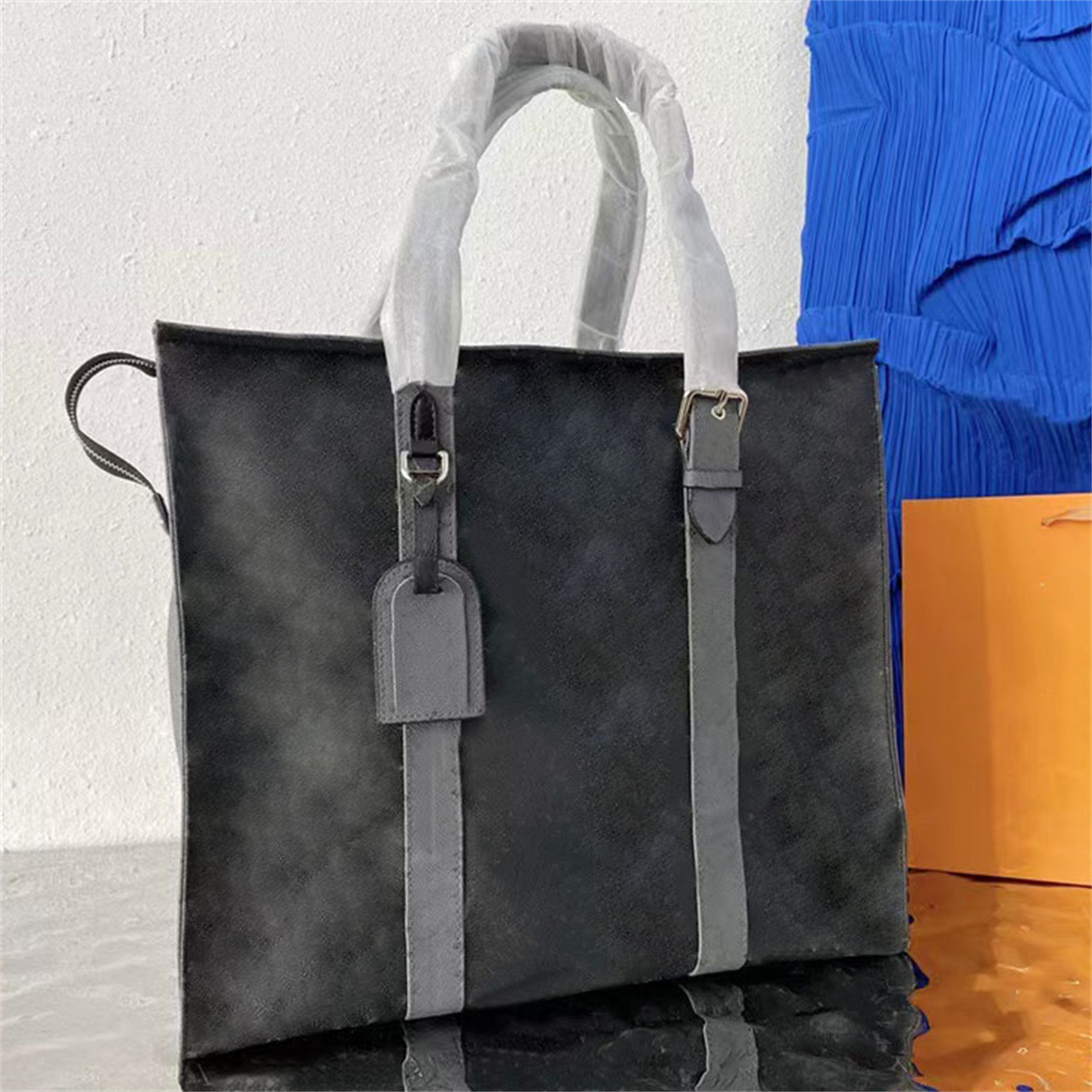 Designer New Cabas Zippe Monograms Leather Men Fashion Eclipse Casual Luxury Briefcase Computer Bag TOTES Handbag Purse Pouch, Black
Designer New Cabas Zippe Monograms Leather Men Fashion Eclipse Casual Luxury Briefcase Computer Bag TOTES Handbag Purse Pouch, Black