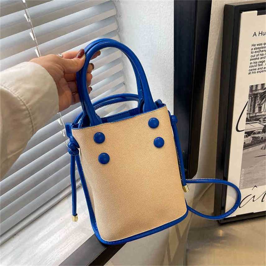 Bags design bag women's 2022 new trend canvas sling single Shoulder Messenger Bag simple contrast color mobile phone Purses, Black
Bags design bag women's 2022 new trend canvas sling single Shoulder Messenger Bag simple contrast color mobile phone Purses, Black