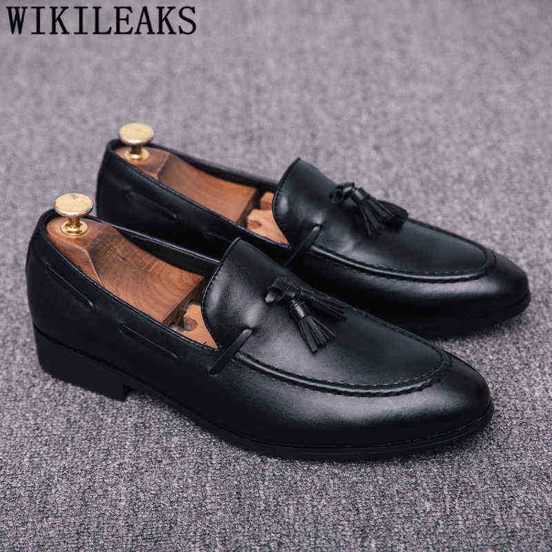 Dres Shoe Italian Men Glitter Shoe Brand Party for Hairdresser Tassel Formal Classic Sepatu Brief on Pria Chausure Homme 220723
Dres Shoe Italian Men Glitter Shoe Brand Party for Hairdresser Tassel Formal Classic Sepatu Brief on Pria Chausure Homme 220723