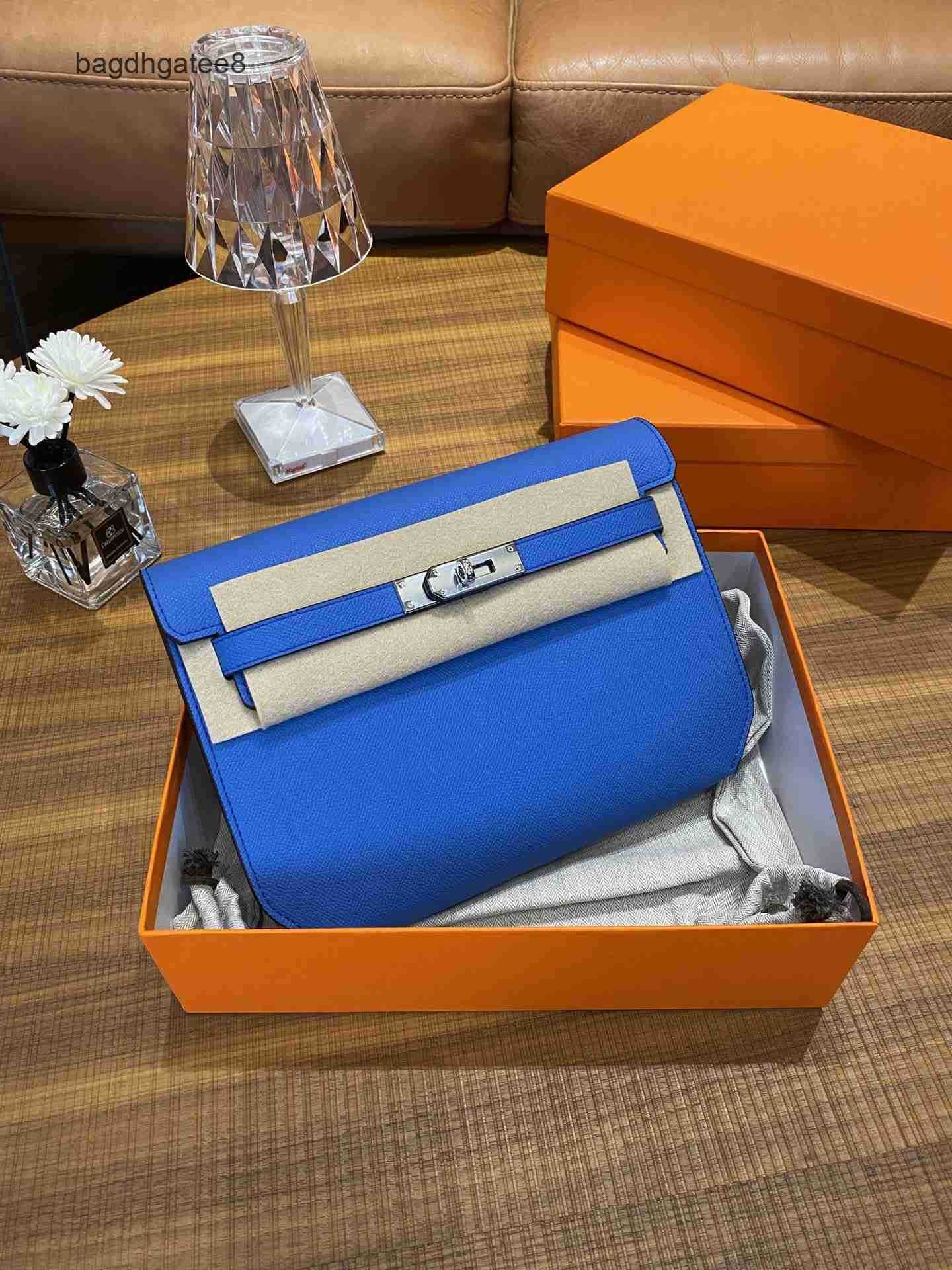 Evening Bags Bag Envelope 2022 Postman Hermee Bags Single Kellysbag Universal Designer Shoulder Palm Man Print Leather Fashion Purses Wallet Kellies G92o, Elephant gray
Evening Bags Bag Envelope 2022 Postman Hermee Bags Single Kellysbag Universal Designer Shoulder Palm Man Print Leather Fashion Purses Wallet Kellies G92o, Elephant gray