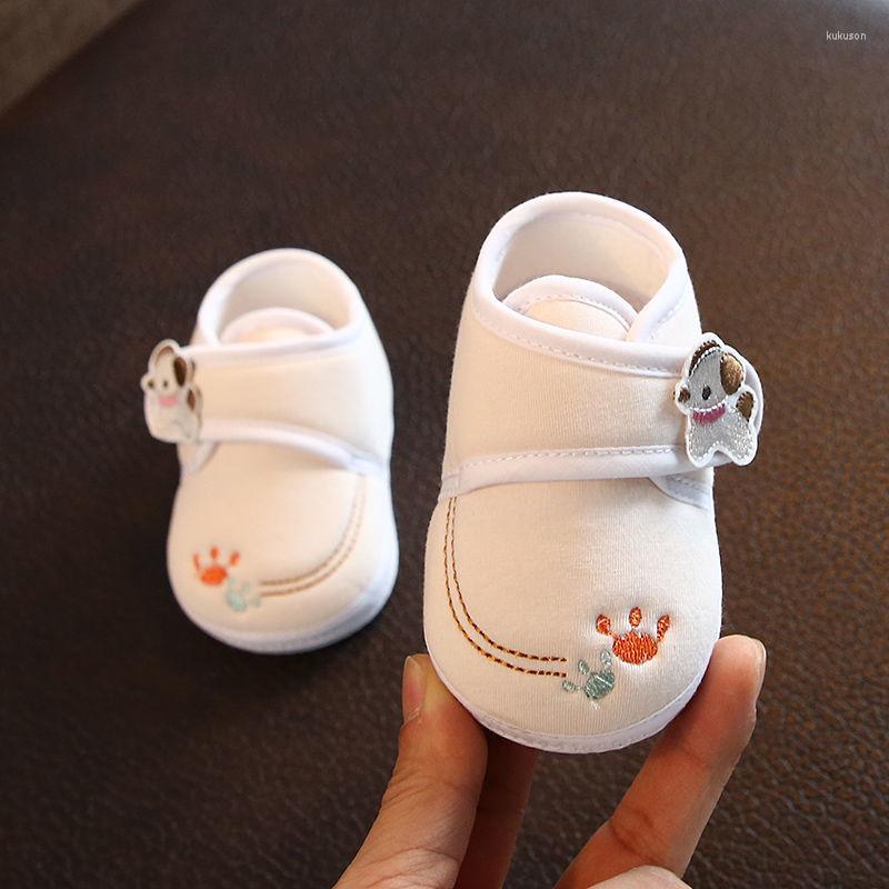 Athletic Shoes -1-year-old Baby Walking Spring And Autumn Summer Male Female Born Anti-skid Anti Kicking Cow, Bear cloth bottom
Athletic Shoes -1-year-old Baby Walking Spring And Autumn Summer Male Female Born Anti-skid Anti Kicking Cow, Bear cloth bottom