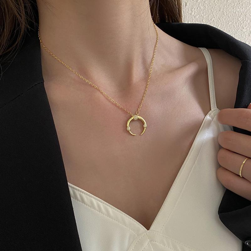 Chains Arrival Trendy Moon Pandant Necklace Ins Korean Clavicle Chain Dimand Necklaces For Women 2022 Trend Fashion Luxury Jewelry
Chains Arrival Trendy Moon Pandant Necklace Ins Korean Clavicle Chain Dimand Necklaces For Women 2022 Trend Fashion Luxury Jewelry