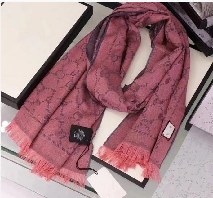 2022 Wool Scarfs Winter Luxury 100% Cashmere Scarf F ggs Men Women High End Designer Classic BOversized ig Letter pattern Pashmina shawl Scarves New Gift Fashion
2022 Wool Scarfs Winter Luxury 100% Cashmere Scarf F ggs Men Women High End Designer Classic BOversized ig Letter pattern Pashmina shawl Scarves New Gift Fashion