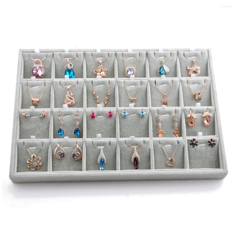 Jewelry Pouches 15 Slots Display Tray Velvet Necklace Chain Pendant Storage Case Rack Organizer Stand Holder Fashion
Jewelry Pouches 15 Slots Display Tray Velvet Necklace Chain Pendant Storage Case Rack Organizer Stand Holder Fashion