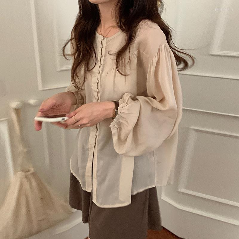 Women's Tracksuits Summer Loose Shorts Sets Casual Two Piece Set Women Outfits 2022 Long Sleeve Sun Protection Shirt And Short Pants Suits, Picture color pants
Women's Tracksuits Summer Loose Shorts Sets Casual Two Piece Set Women Outfits 2022 Long Sleeve Sun Protection Shirt And Short Pants Suits, Picture color pants