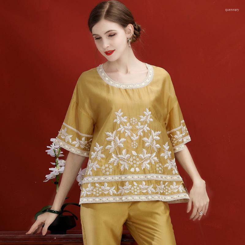 Women's T Shirts Chinese Style Summer Female Embroidered Flower Fashiond Treds O-Neck Shirt Top Women's Loose Clothing Plus Size M-3XL, Light brown
Women's T Shirts Chinese Style Summer Female Embroidered Flower Fashiond Treds O-Neck Shirt Top Women's Loose Clothing Plus Size M-3XL, Light brown