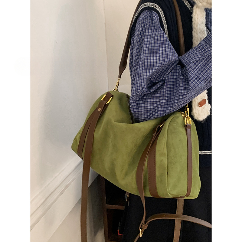 autumn new light luxury suede elegant large capacity niche versatile atmosphere shoulder bag commuting armpit bag designer diagonal cross bag