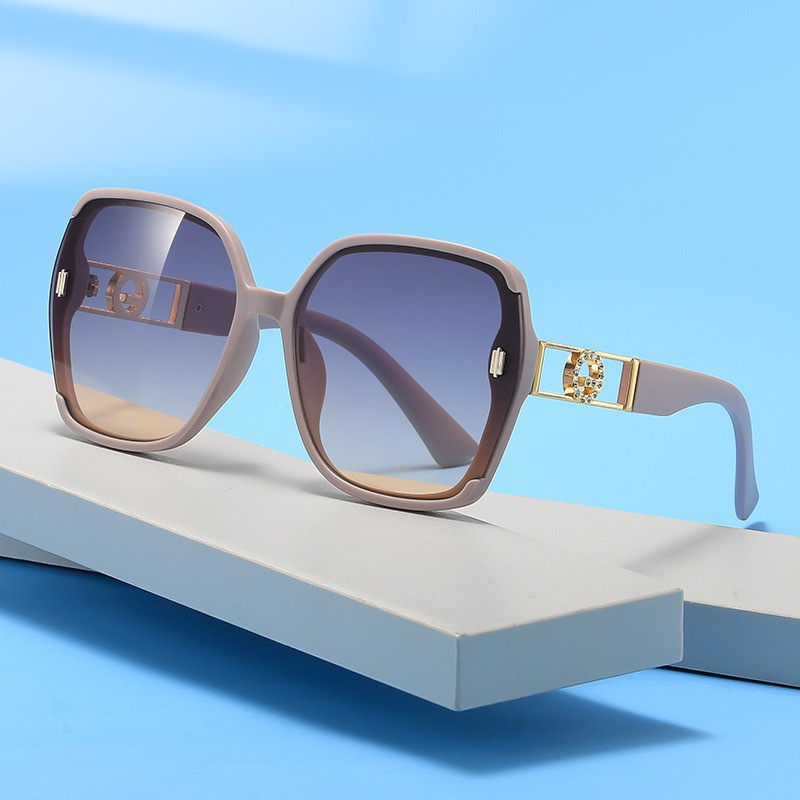 Sunglasses for Women Summer 2025 New Arrival Trendy Retro-Style Sunglasses UV Protection Flattering for Larger Faces Wholesale