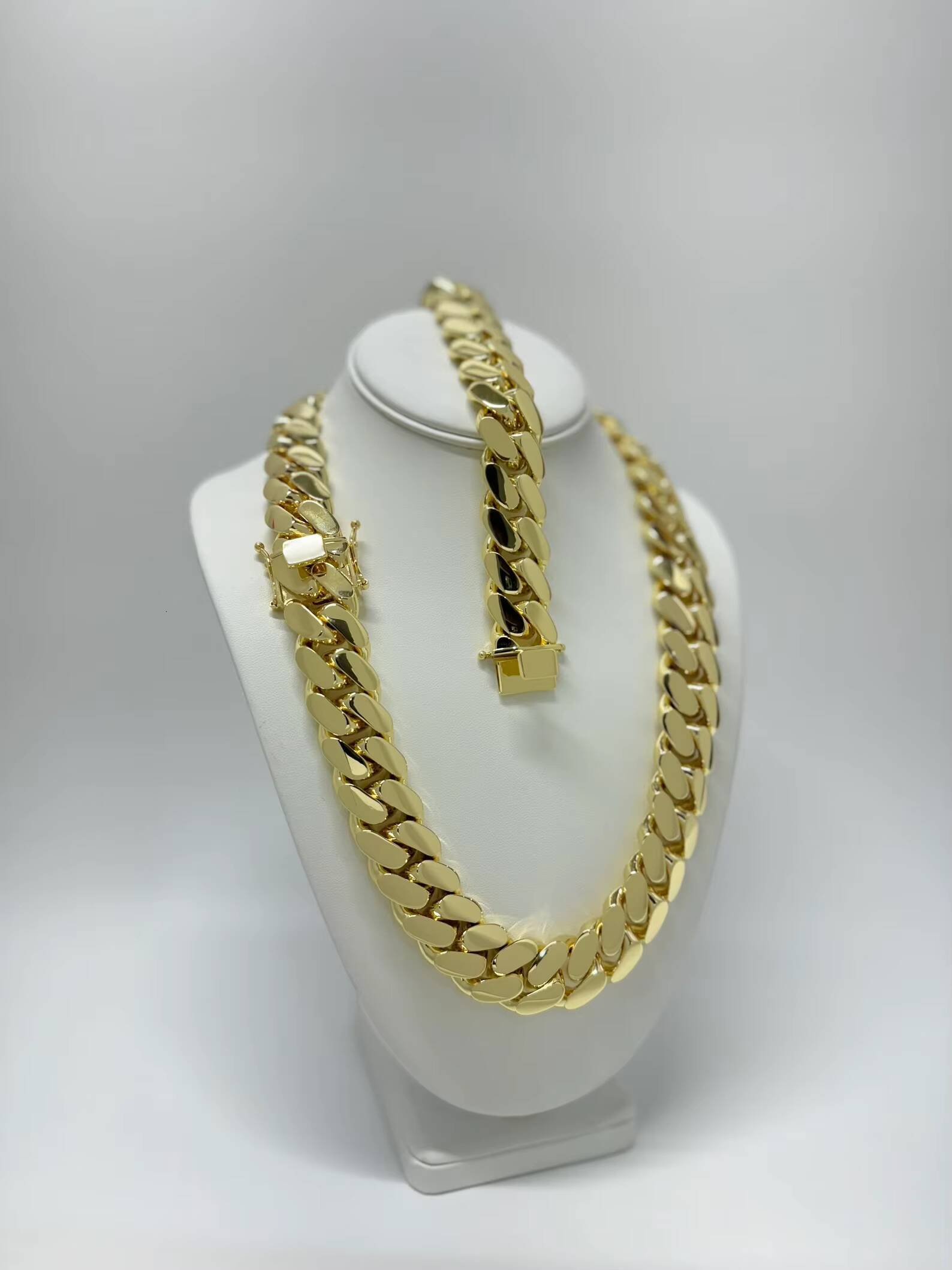 Top Selling 14K Gold Plated Sterling Silver Half Kg 22MM Hip Hop Style Cuban Link Chain For Gift Available for Factory Price