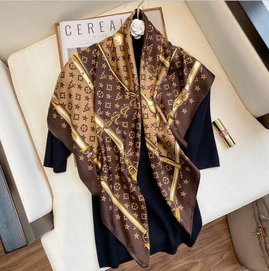 Designer Luxury Brand Classic Simple Letter Design Satin Luxury Square Scarf Outdoor Shawl Silk Turban Beach Wrap Fashion Women Scarves 90*90cm