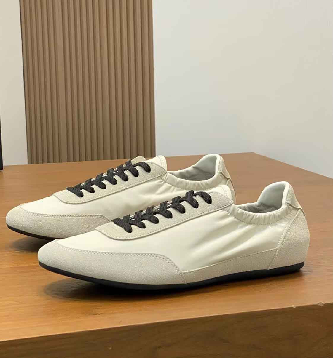 Famous 26S/S Men Collapse Re-Nylon And Suede Elasticized Sneakers Shoes Top Quality Runner Sole Skateboard Walking Perfect Brand Outdoor Sports
