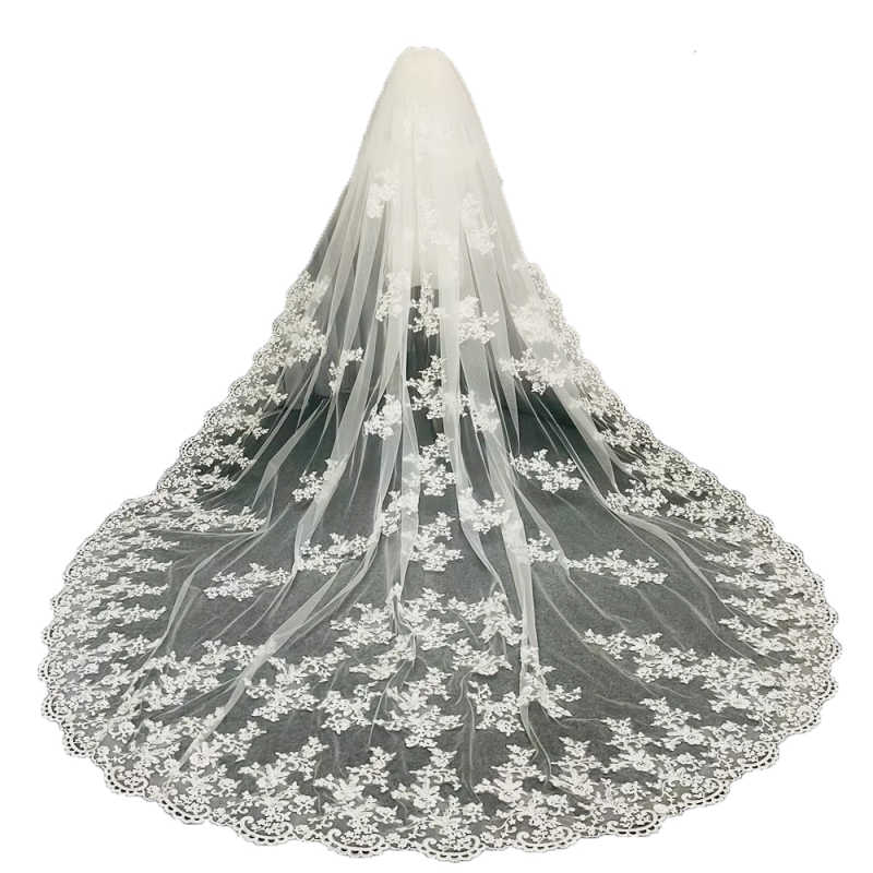 New pattern Cathedral Length Bridal Veil Lace Veil Wide Veil 1 Layer Wedding Veil Metal Comb Real Photo