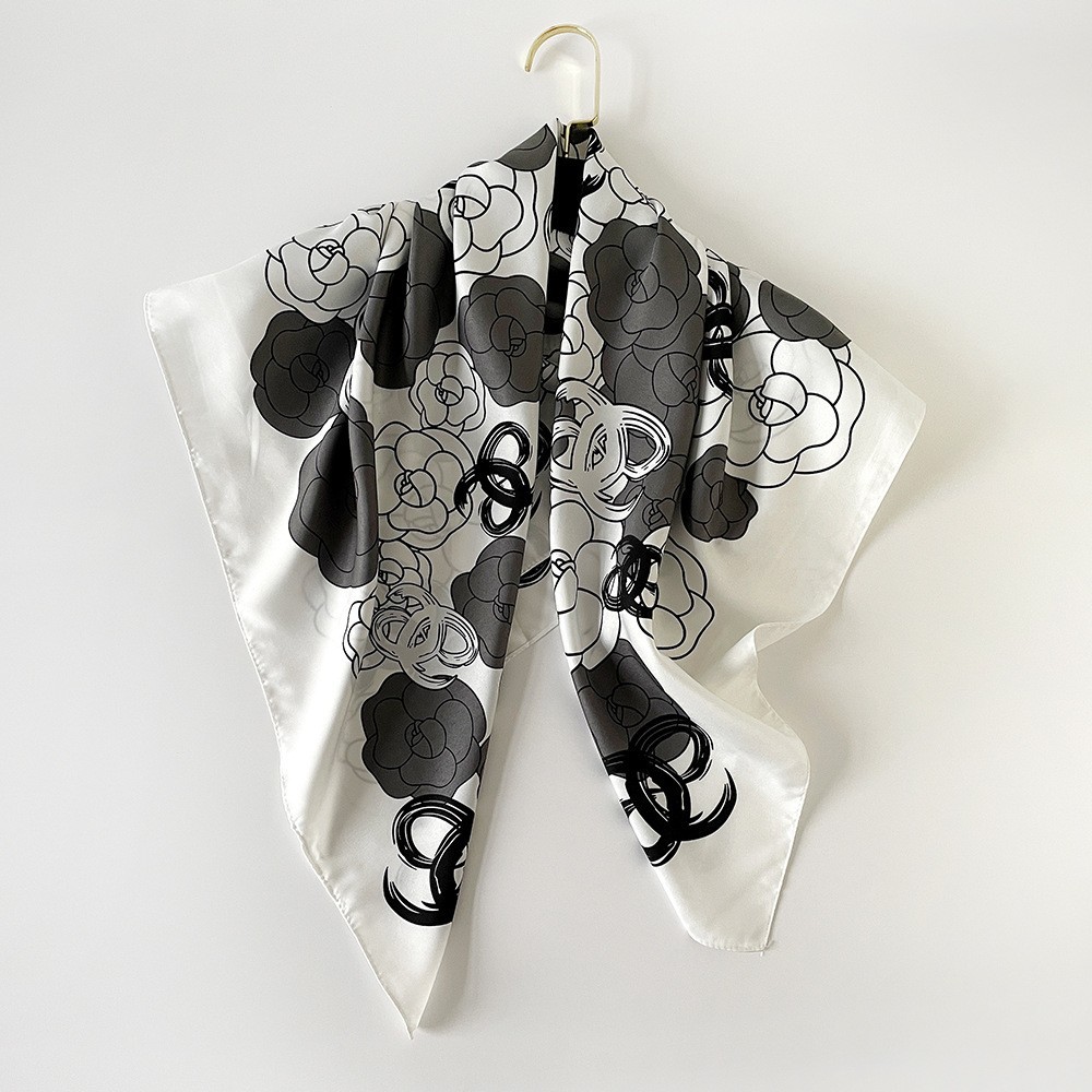 K1772 European and American striped silk scarf, versatile, light luxury sunscreen shawl, neck scarf