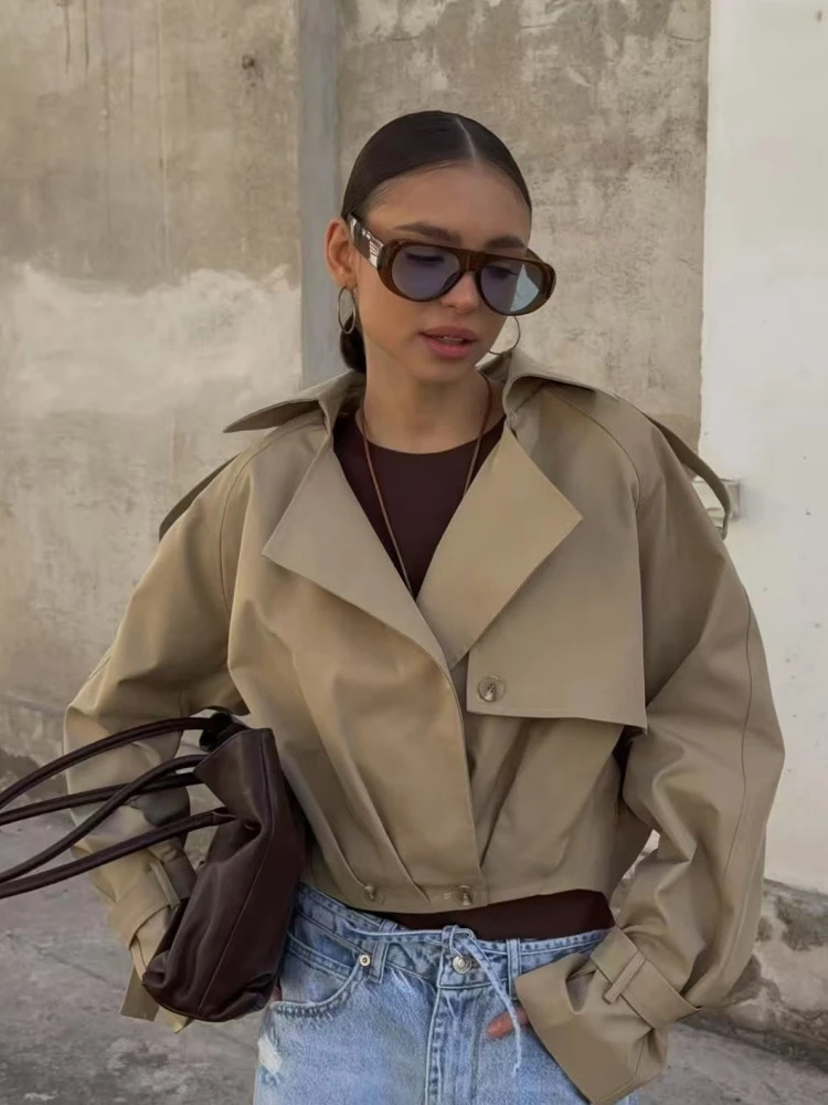 Chic Khaki Double Breasted Short Trench Coat For Woman Causal Lapel Pleated Loose Jackets 2025 Autumn Outerwear Tops Female 250901