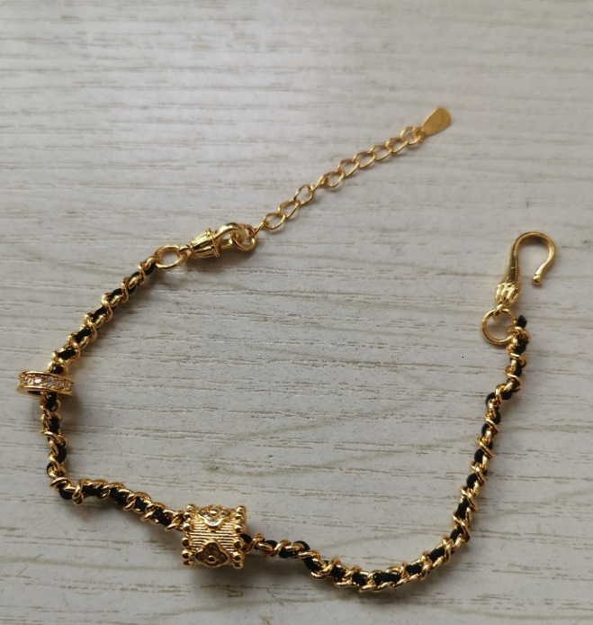 Luxury Brand Designer Jewelry Xiaohongshu Hot-Selling Gold Running Ring Black Gold Bracelet For Women Simple Fashionable Little Style Chain Brushed Sp