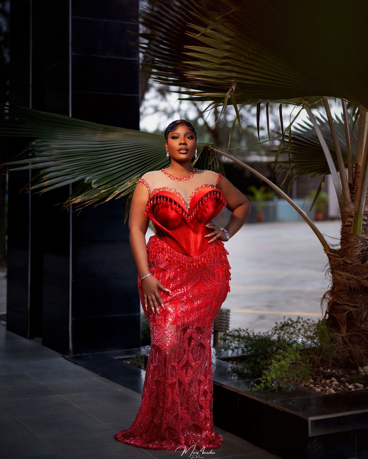 Aso Ebi Mermaid Red Prom Dresses 2025 Sequined Crystals Sheer Neck Evening Formal Party Second Birthday Engagement Gowns Plus Size Dress For Special O