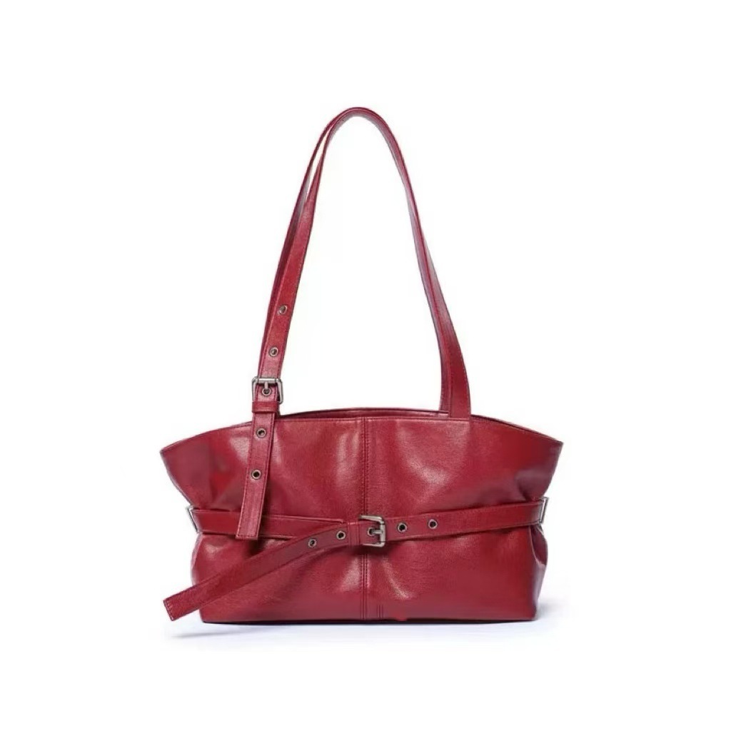 autumn new large capacity handbag niche design versatile Korean atmosphere style motorcycle commuting women s shoulder bag designer diagonal cross bag