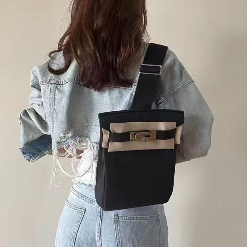 Fashion new leather crossbody bag for men HAC A DOS genuine leather shoulder crossbody bag designer luxury flip handbag men's casual shoulder bag travel backpack